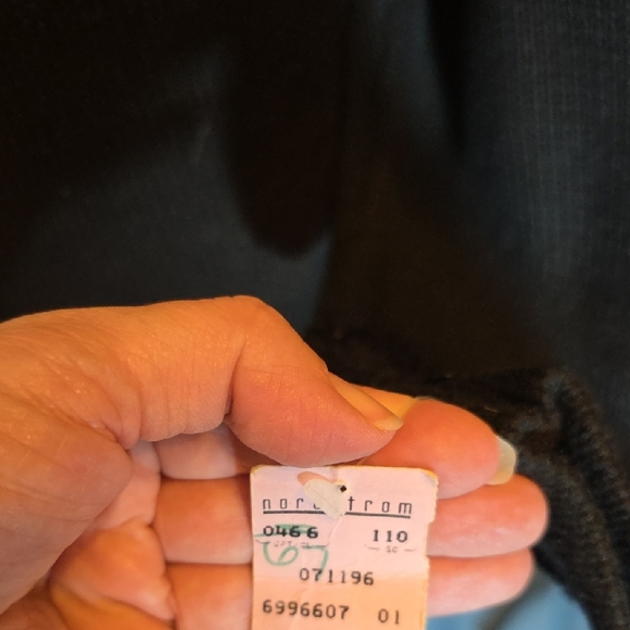 Fenn Wright Manson Black Sequin Sweater, Size L - Picture 4 of 4